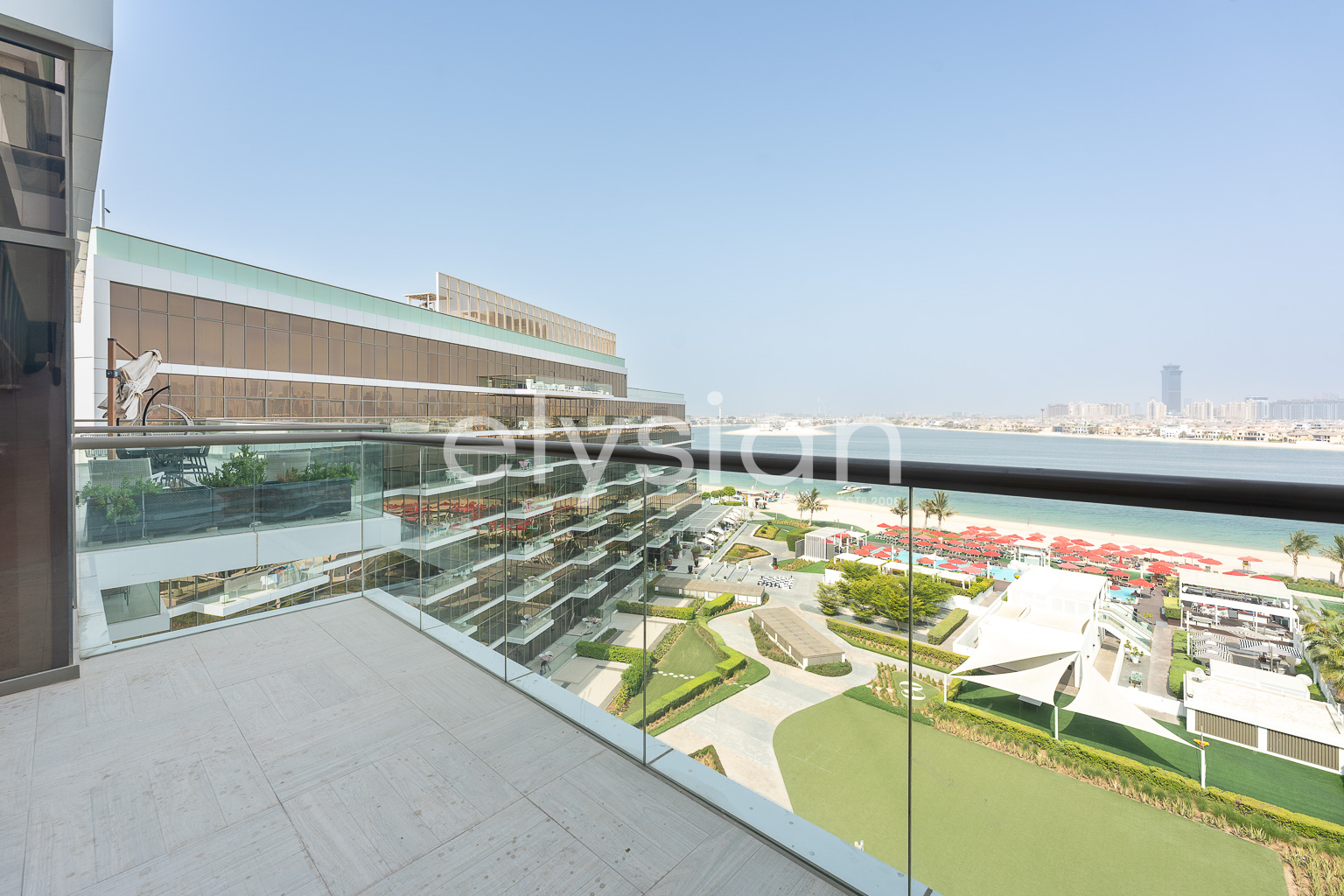 sea-views-i-upgraded-i-luxury-living
