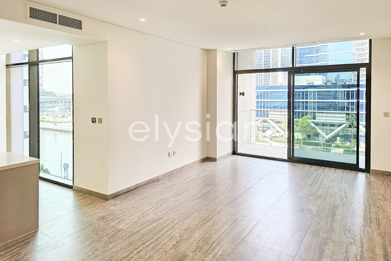 Waterfront Simplex | Canal View | Brand New