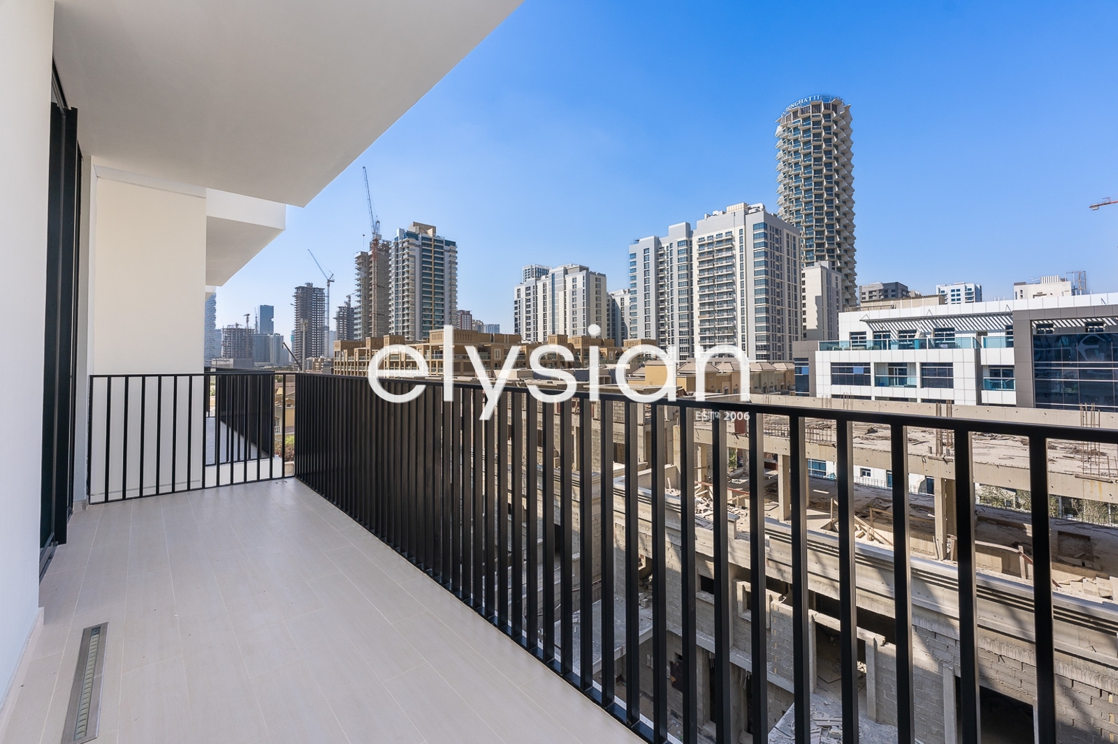 Available Now | Spacious Unit | Expansive Unit